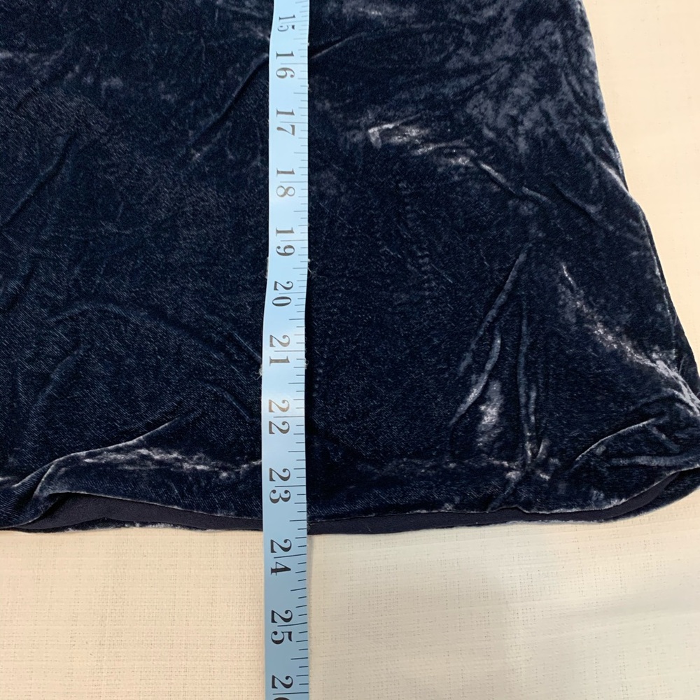 Intermix velvet tank top - Picture 4 of 8